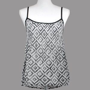 Princess Vera Wang Geometric Print Top